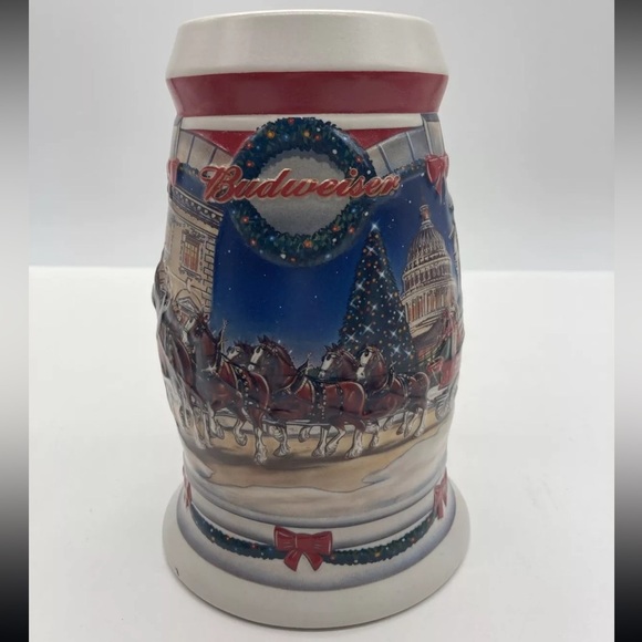 2001 Budweiser Clydesdale "Holiday at the Capitol" Christmas Stein - Picture 9 of 16